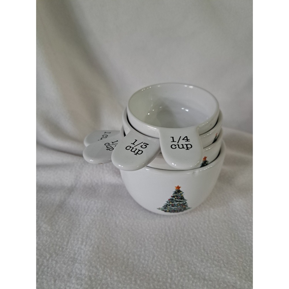 RAE DUNN Measuring Cups Christmas Tree Holiday 2024.  1 Set of 4